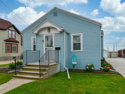 215 Bond St, Neenah, WI, 54956