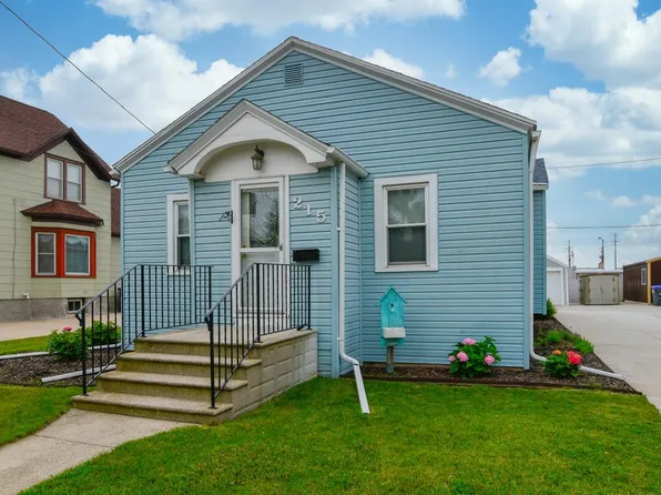215 Bond St, Neenah, WI 54956