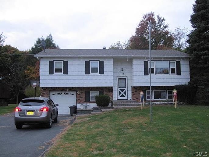 1st image of 118 S Conger Ave