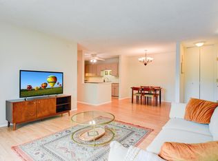 3923 Foss Rd APT 205, St Anthony, MN 55421