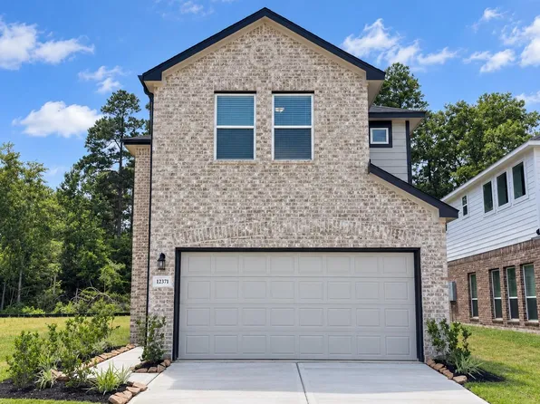 12371 Sunset Canyon Way, Willis, TX 77318