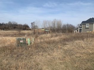 2730 Woodcliffe Trl, Hastings, MN 55033