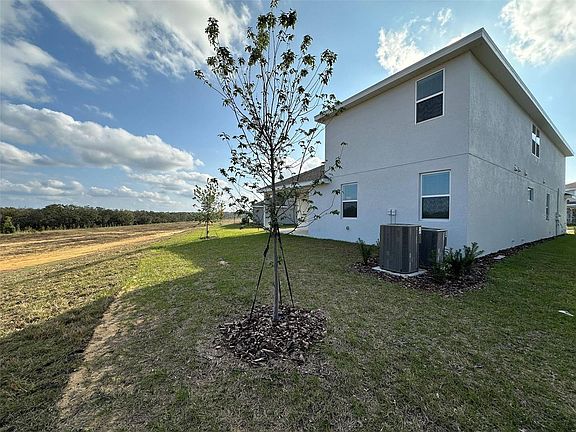 3rd image of 2292 Juniper Berry Dr