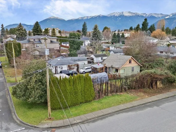46297 Gore Ave, Chilliwack, BC V2P 2A2