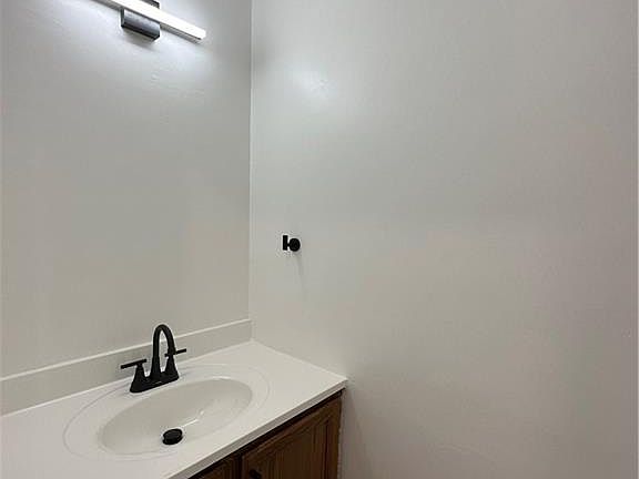 5th image of 4617 Glanmire Dr