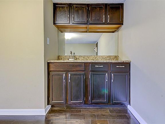 5th image of 13602 S Village Dr #1111