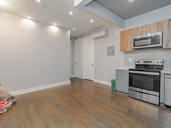 3rd image of 484 Harman St APT 4F