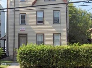 12 Balmforth Ave APT 3F, Danbury, CT 06810