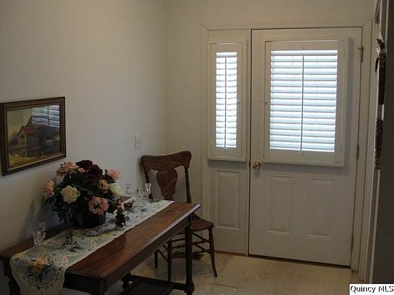 Home for Sale in Quincy, IL $159,000