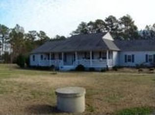 7995 Cloister Dr, Gloucester, VA 23061
