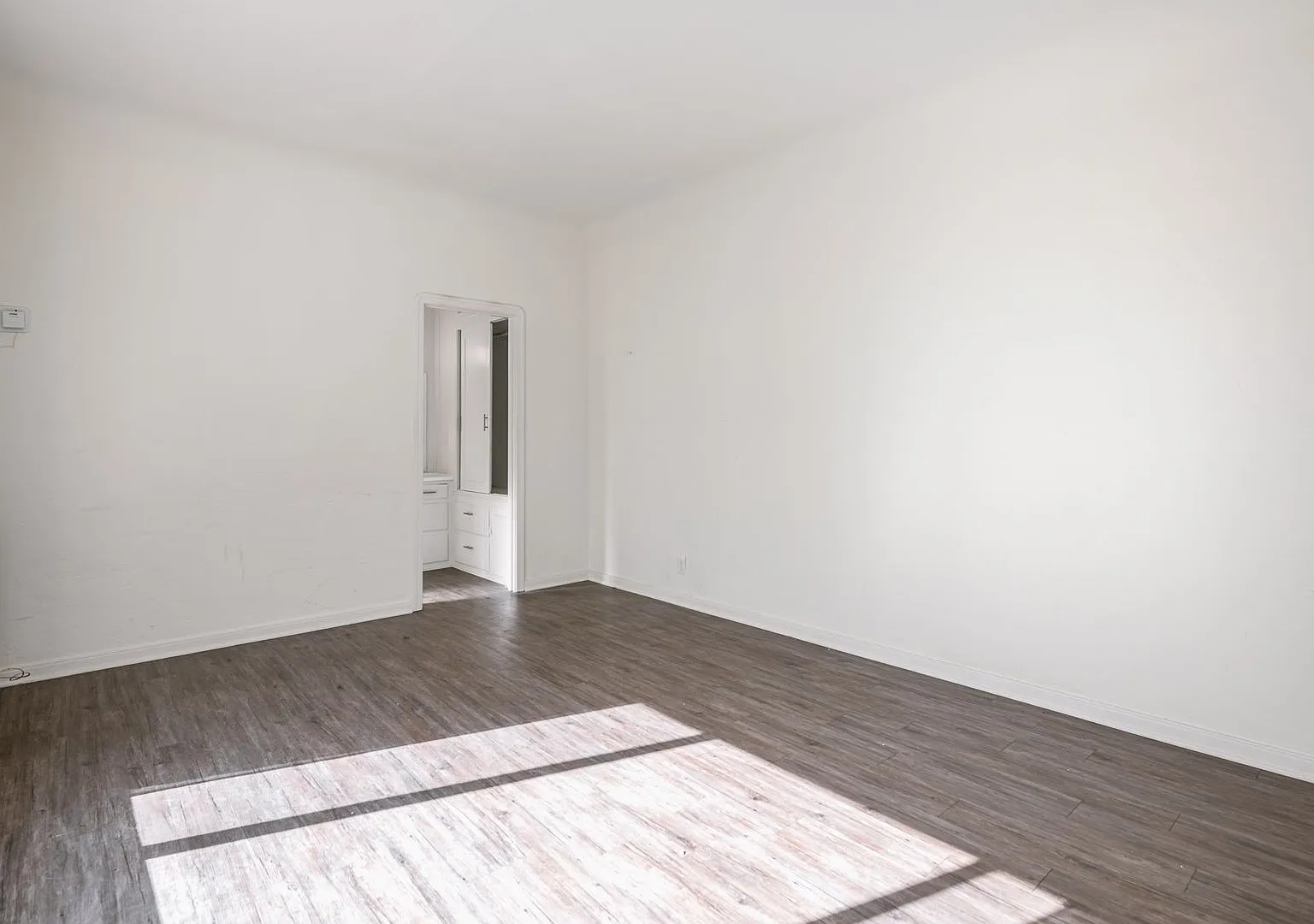 MC Mariposa Properties, LLC — Photo 2