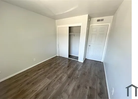 917 Carro Dr #4 — Photo 6