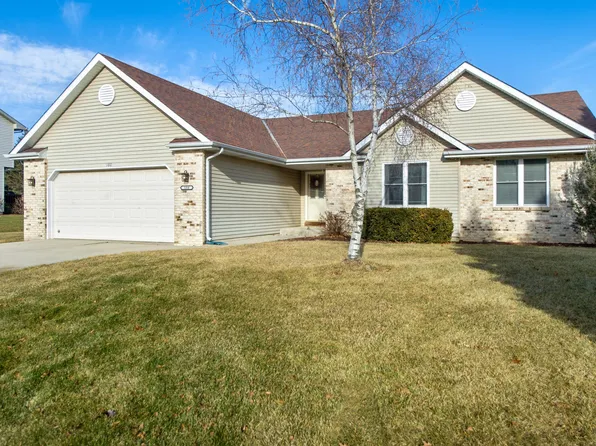 180 11th Ave E, Union Grove, WI 53182
