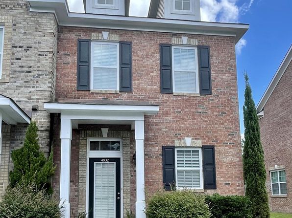 4932 Exton Park Loop