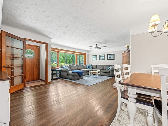 4th image of 1012 Woodlane Dr