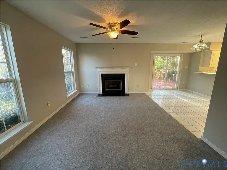 7806 Fern Hollow Dr — Photo 4