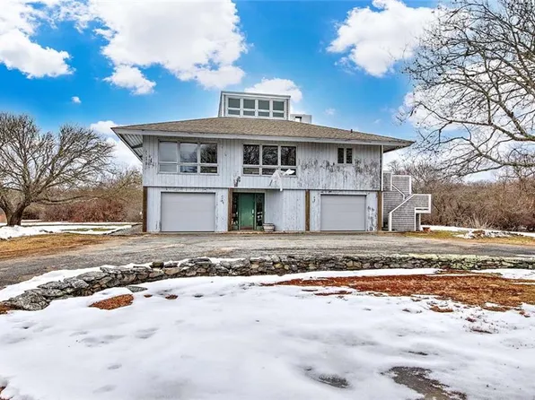 38 Old Bull Ln, Little Compton, RI 02837