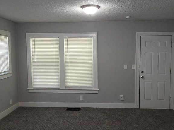 3rd image of 1523 S Home Ave