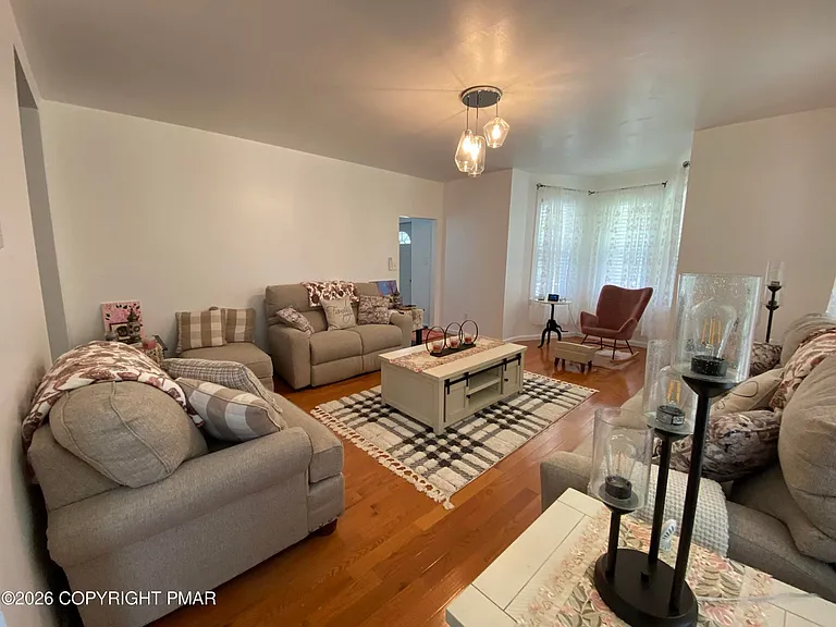 565 Cherry Lane Rd — Photo 9