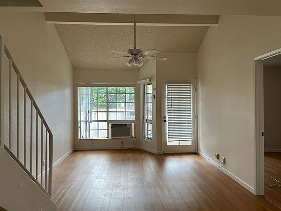 3rd image of 432C Mananai Pl