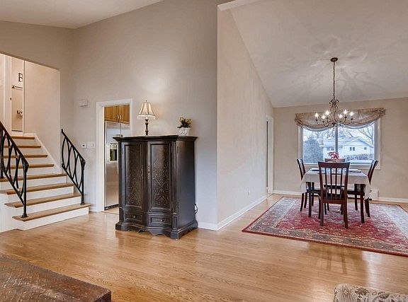5th image of 1304 E Dogwood Ln
