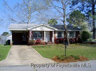 4126 Glenridge Rd, Fayetteville, NC 28304