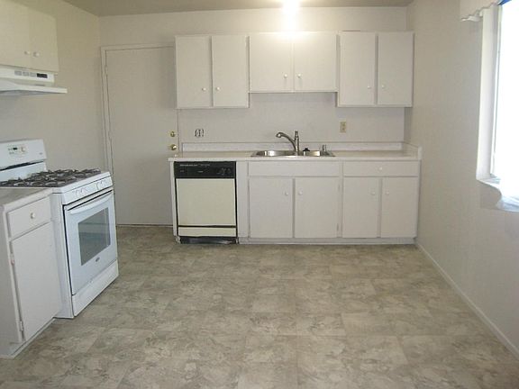 3rd image of 1258 Lindberg Ln