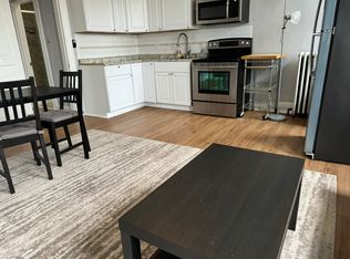 2710 Saint Paul St #2, Baltimore, MD 21218
