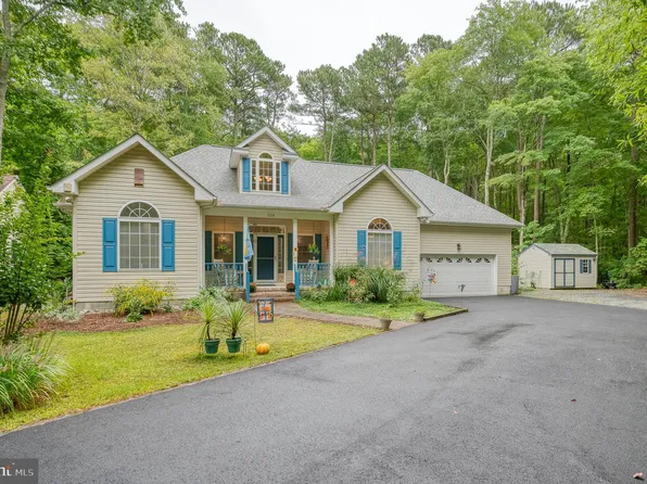 210 Charleston Rd, Ocean Pines, MD 21811