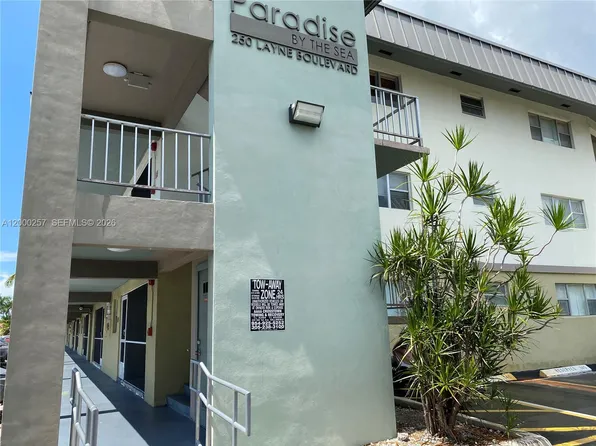 250 Layne Blvd APT 110, Hallandale, FL 33009