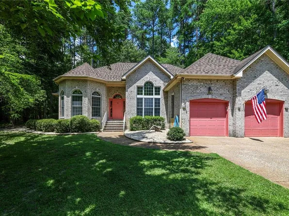 108 Neuse Cir, Hertford, NC 27944