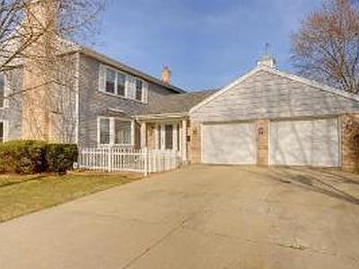 1st image of 2661 N Bradford Dr