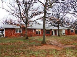 33403 Lake Rd, Shawnee, OK 74801