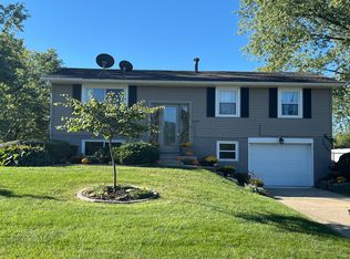 2106 W Winnebago Dr, Peoria, IL 61614