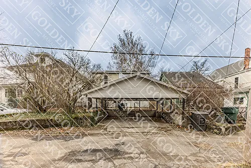 412 W Howard St Photo 1