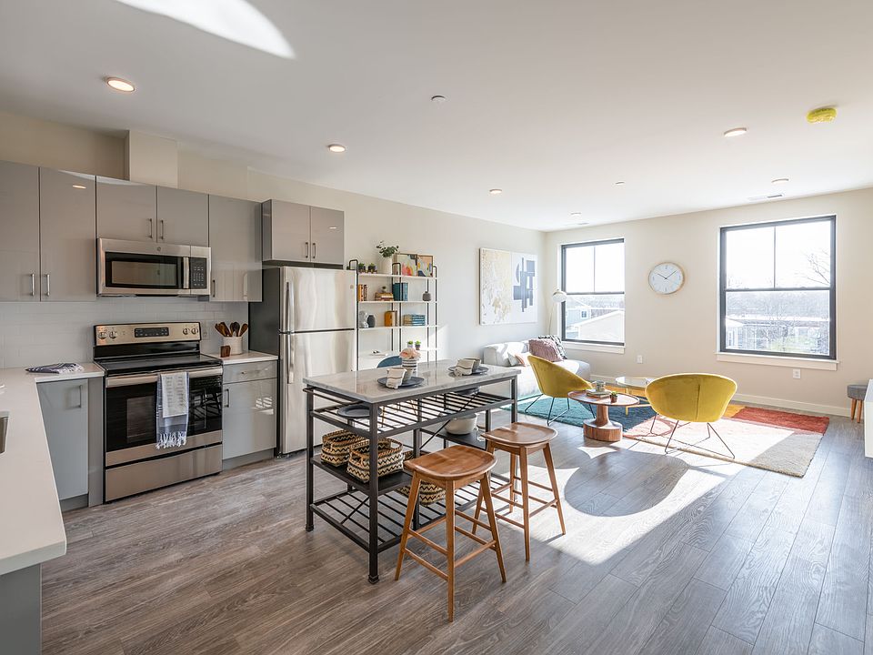 Ace Flats 24 Gould St Reading MA Zillow