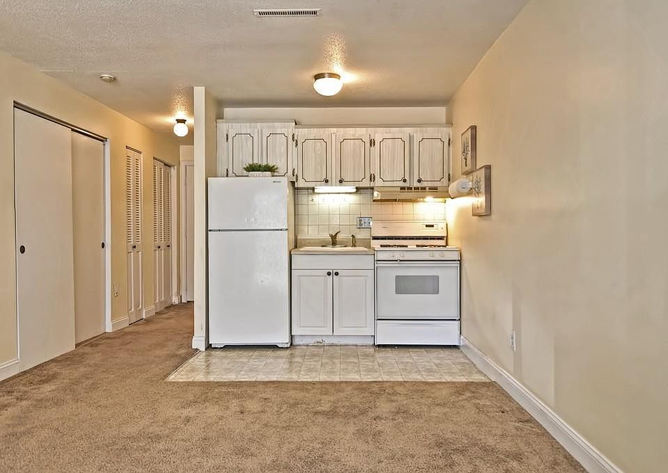 3 Greenbriar Dr APT 103, North Reading, MA 01864 Zillow