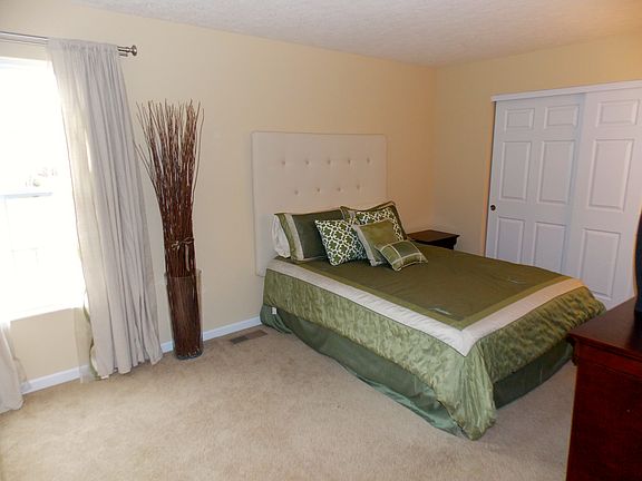 4th image of 1794 Windflower Ct