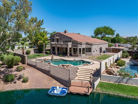 2nd image of 3270 S Camellia Pl
