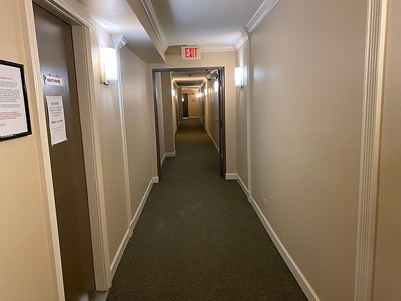 4th image of 700 Perrie Dr APT 209