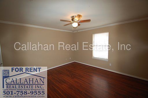 5th image of 202 Autumnbrook Cir