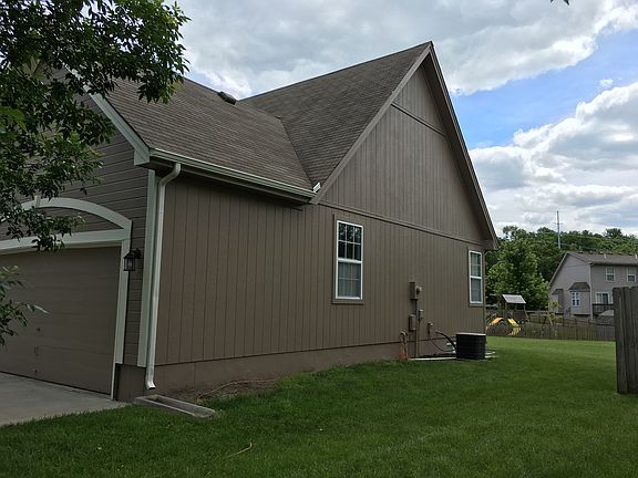 2nd image of 1307 S Ann Ct