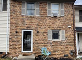 1277 Country Club Ct, Harrisonburg, VA 22802
