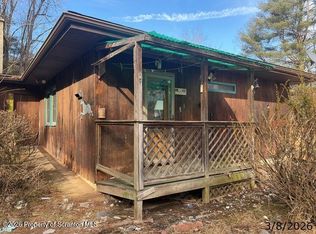 980 Fox Rd, Factoryville, PA 18419