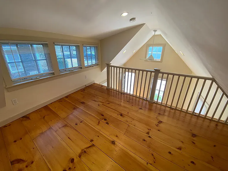 5 Poplar St — Photo 5