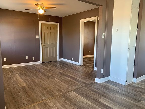 4th image of 107 E Highland Blvd