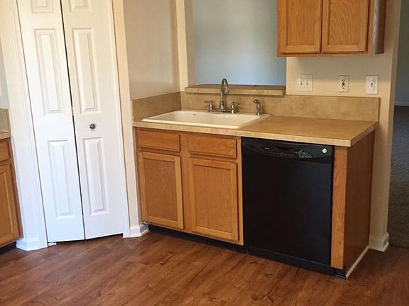4th image of 4277 Jillian Dr