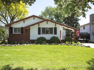 3120 Elmhurst Ave, Royal Oak, MI 48073