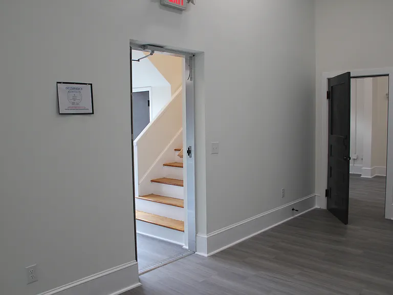 Woodstock Lofts — Photo 28