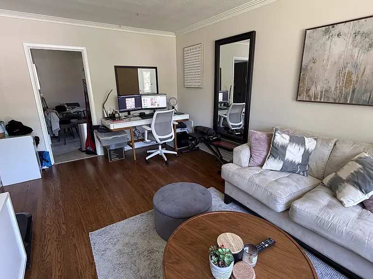 42 Burlington St #3 — Photo 3